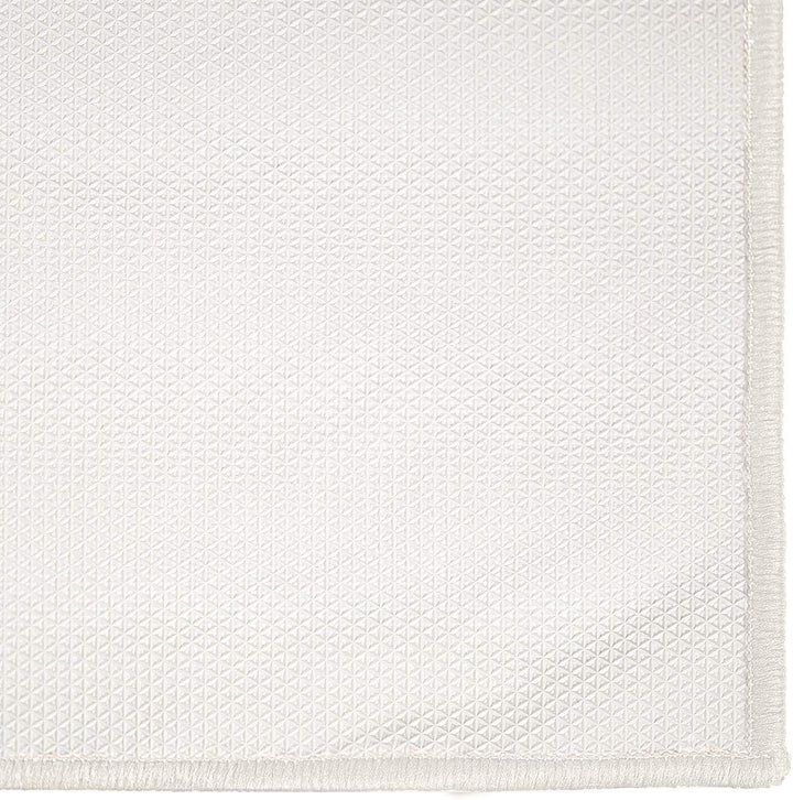 MISC Geometric Aztec Moroccan Pile Shag Accent Rug 5" X 7" Black White 5' 8'/Surplus Off White Polyester Latex Free Non Slip Pet Friendly