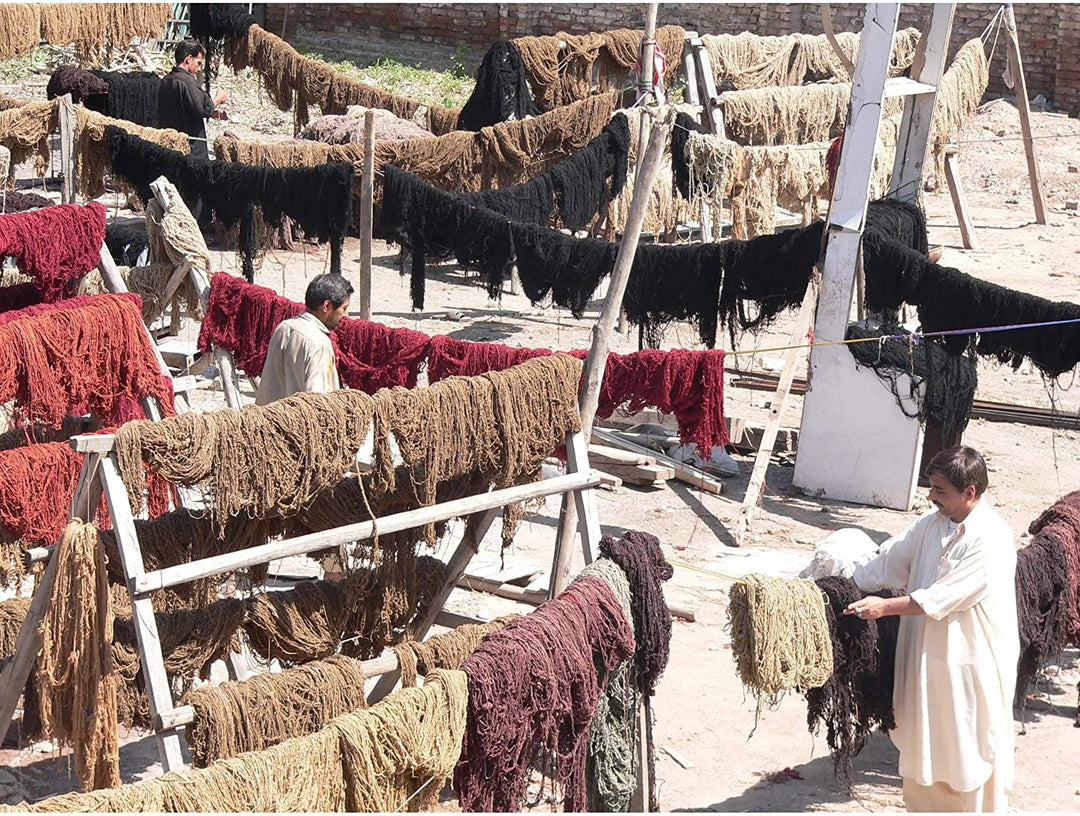 Handmade 20 inch Throw Pillows (Set 2) Blue Green Purple Geometric Modern Contemporary Wool Two - Diamond Home USA