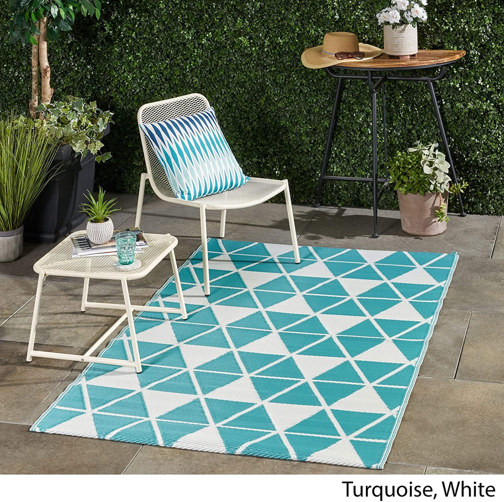 Outdoor Modern Scatter Rug by 4' X 6' Blue White Geometric Contemporary Rectangle Latex Free