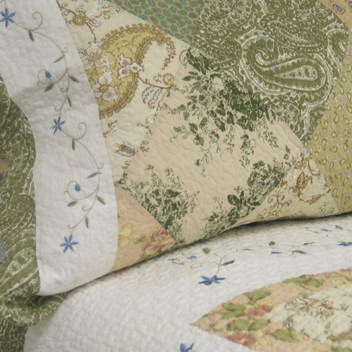 Shabby Chic Patchwork Quilt Damask Country Floral French Paisley Pattern Western Vintage Cottage Lake House Flowers Patch Work